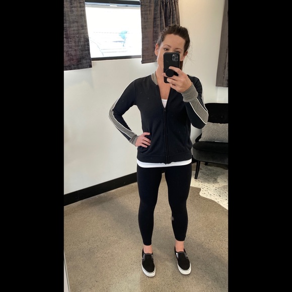 Warrior bomber zip up sweatshirt. Small - Picture 2 of 5